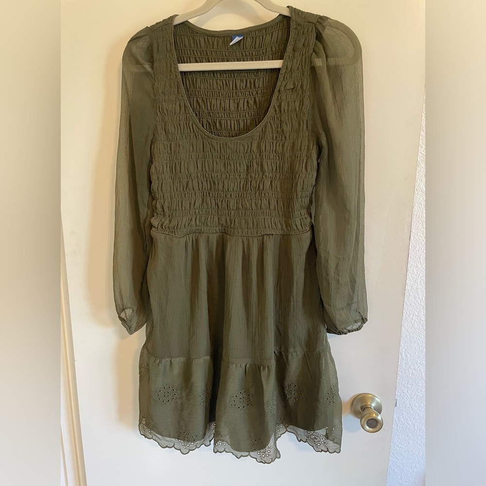 Old Navy dress size medium